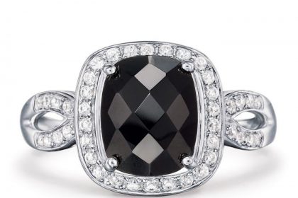 Avon Sterling Silver Black Onyx Ring